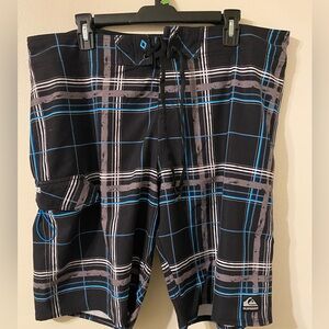 Mens Quiksilver Gray‎ Black Blue Striped Boardshorts Hybrids 38 Waist